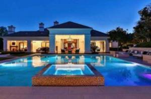 Дом с бассейном за 1 миллион