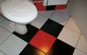 укладка плитки на пол в туалете по диагонали
