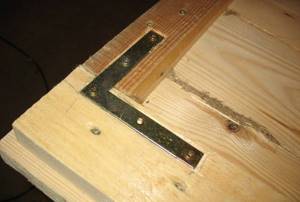 Способы самостоятельной реставрации межкомнатных деревянных дверей