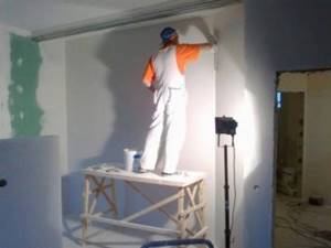 Как сделать финишную штукатурку для стен своими руками под обои и под покраску: Какого вида бывает и как с ней работать: Особенности нанесения