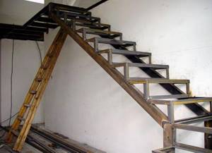 Лестницы из металла на второй этаж