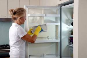 Как освежить холодильник