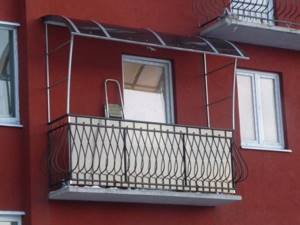 kak zakrivat balkon polikarbonatom svoimi rukami 13