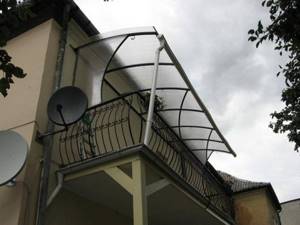 kak zakrivat balkon polikarbonatom svoimi rukami 21