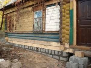 Как заменить фундамент под деревянным домом? Обзор- Виды и Пошагово