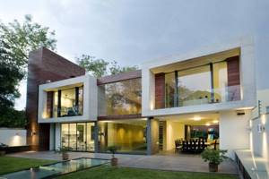 Какие возможные стили фасада загородных домов лучше? Архитектурные здания и декор