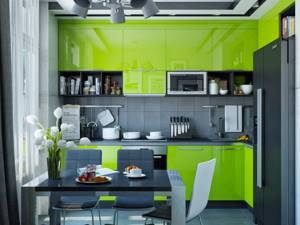 Кухня вытянутой формы в зеленом цвете