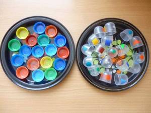 Мозаика из крышек своими руками от пластиковых бутылок: Пошаговая инструкция и Идеи