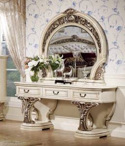 Туалетный столик в стиле барокко