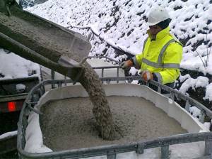 как заливать бетон в мороз