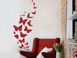 Рисуем красками на стене дома