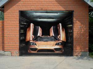 Рисунок спортивного автомобиля на гаражных воротах