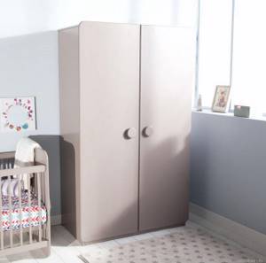 Эконом дизайн детской комнаты со шкафом