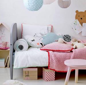 Эконом дизайн детской комнаты с текстилем