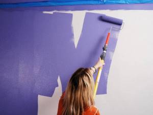 Покраска стен водоэмульсионной краской своими руками видео