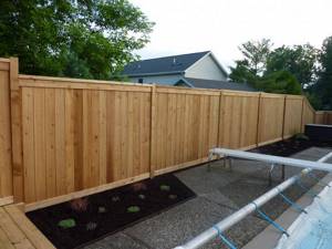 Забор из дерева для собственного хозяйства своими руками: Основные виды деревянных оград